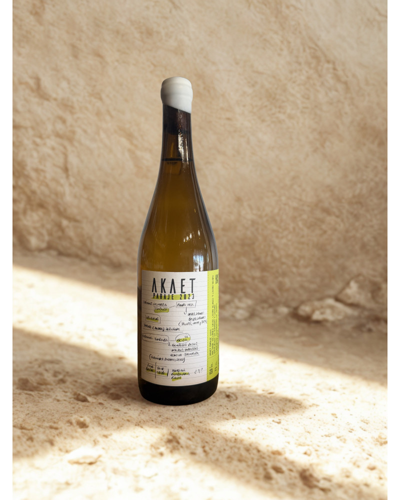 VINO AKAET PARAJE 2023