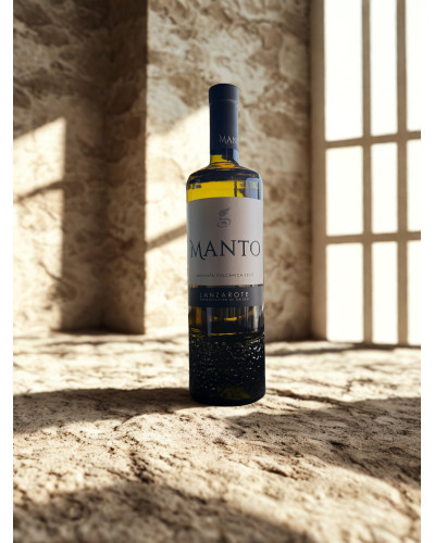Botella de Manto Malvasía Volcánica Seco 2024 elaborada en Lanzarote.