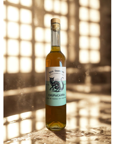 Chupacabra Licor de Hierbas con Aloe Vera | Agua Guanches | Winelanz